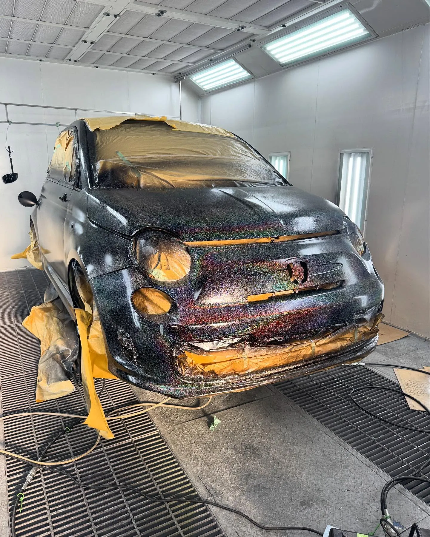 アバルトはエンジン下ろしたり、ミッション下ろしたり、マフラー...