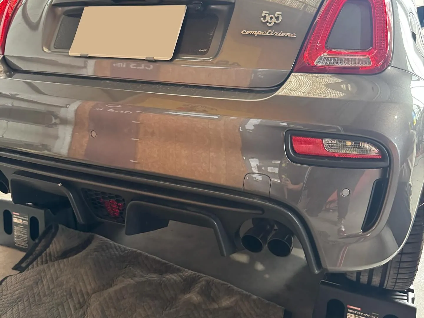 マルミッタヴォラーレ左出しマフラー