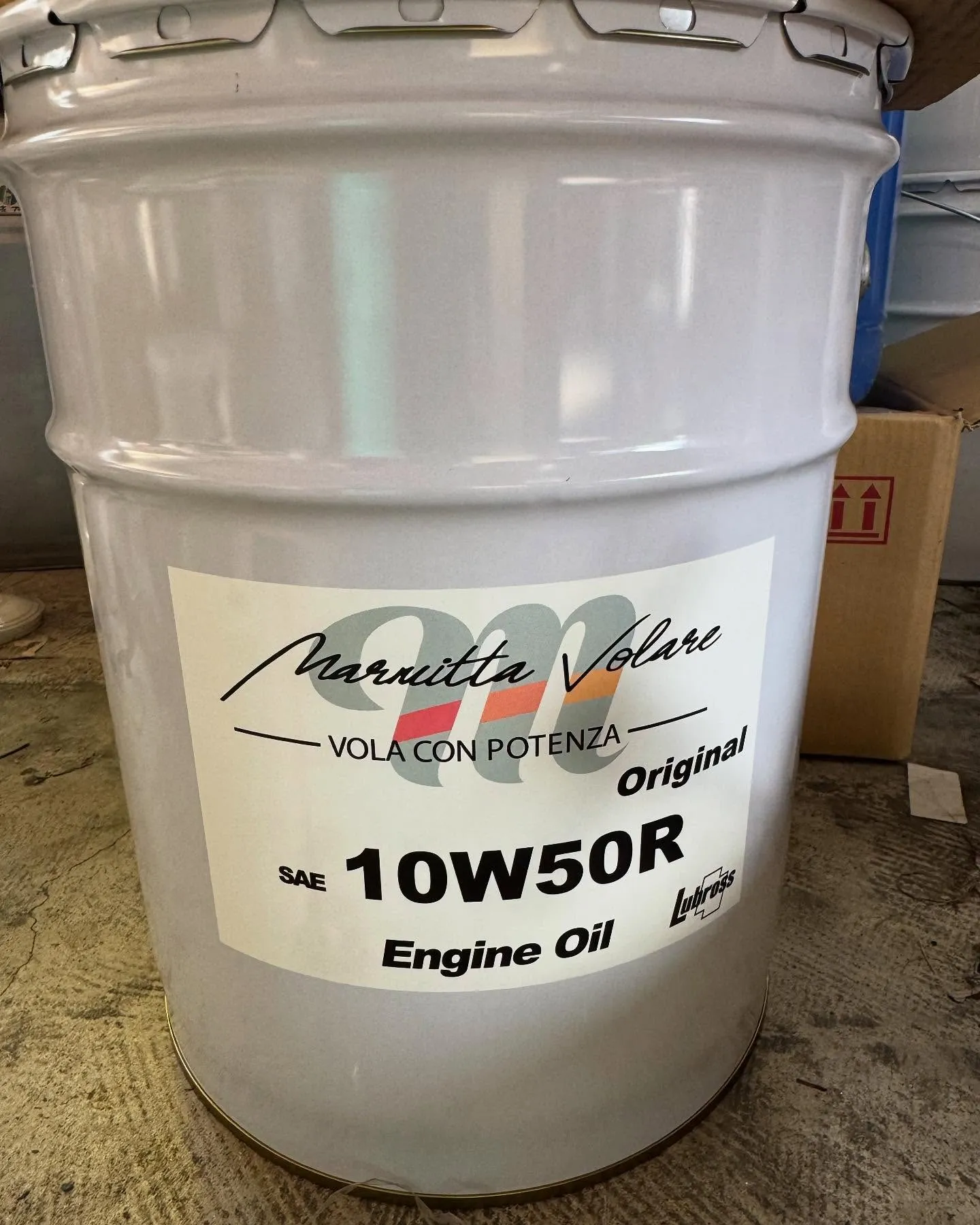 あまり知られてませんが、マルミッタヴォラーレは0w30のオイ...