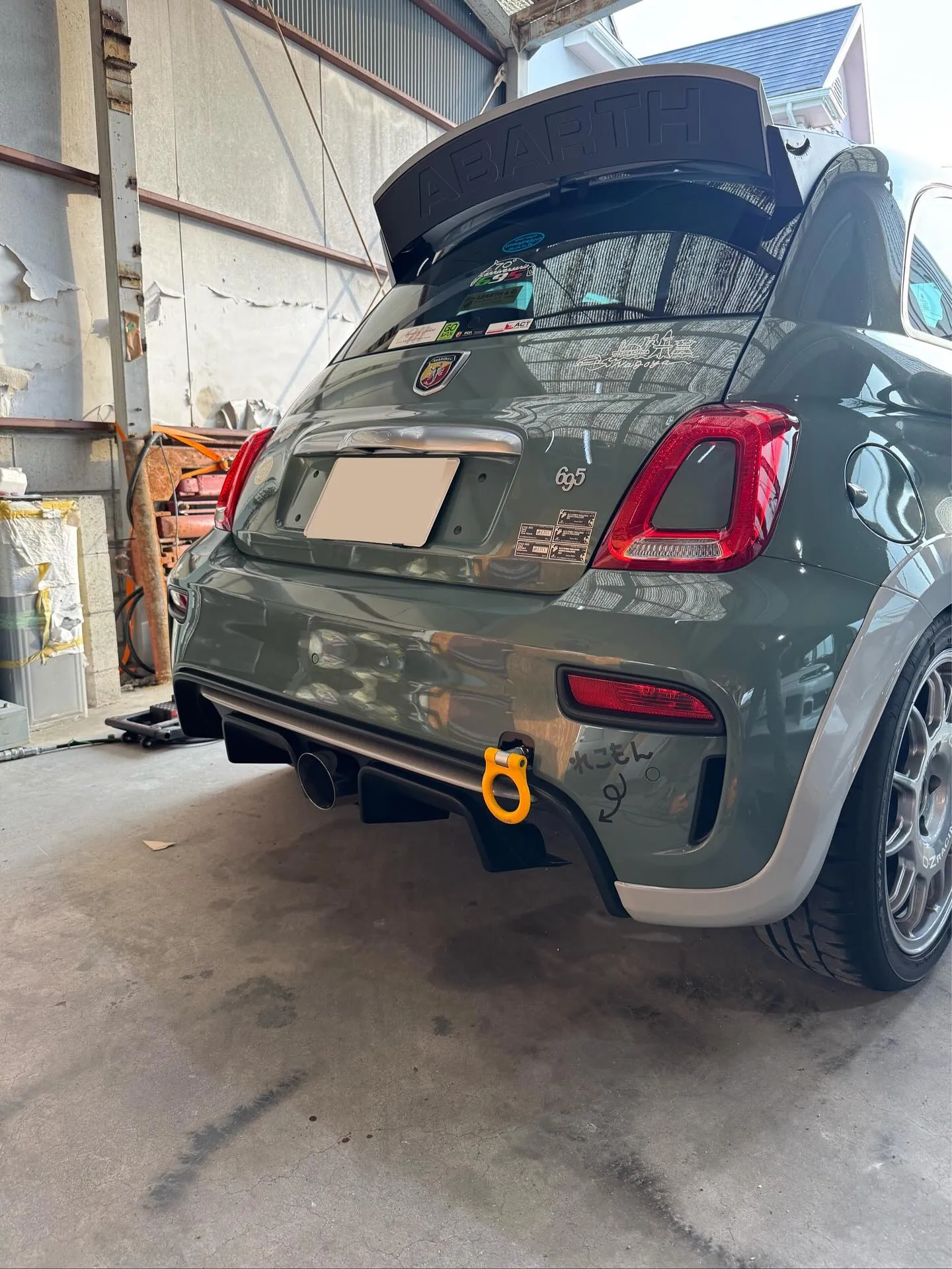 マルミッタヴォラーレ　アバルト用左出しマフラー！