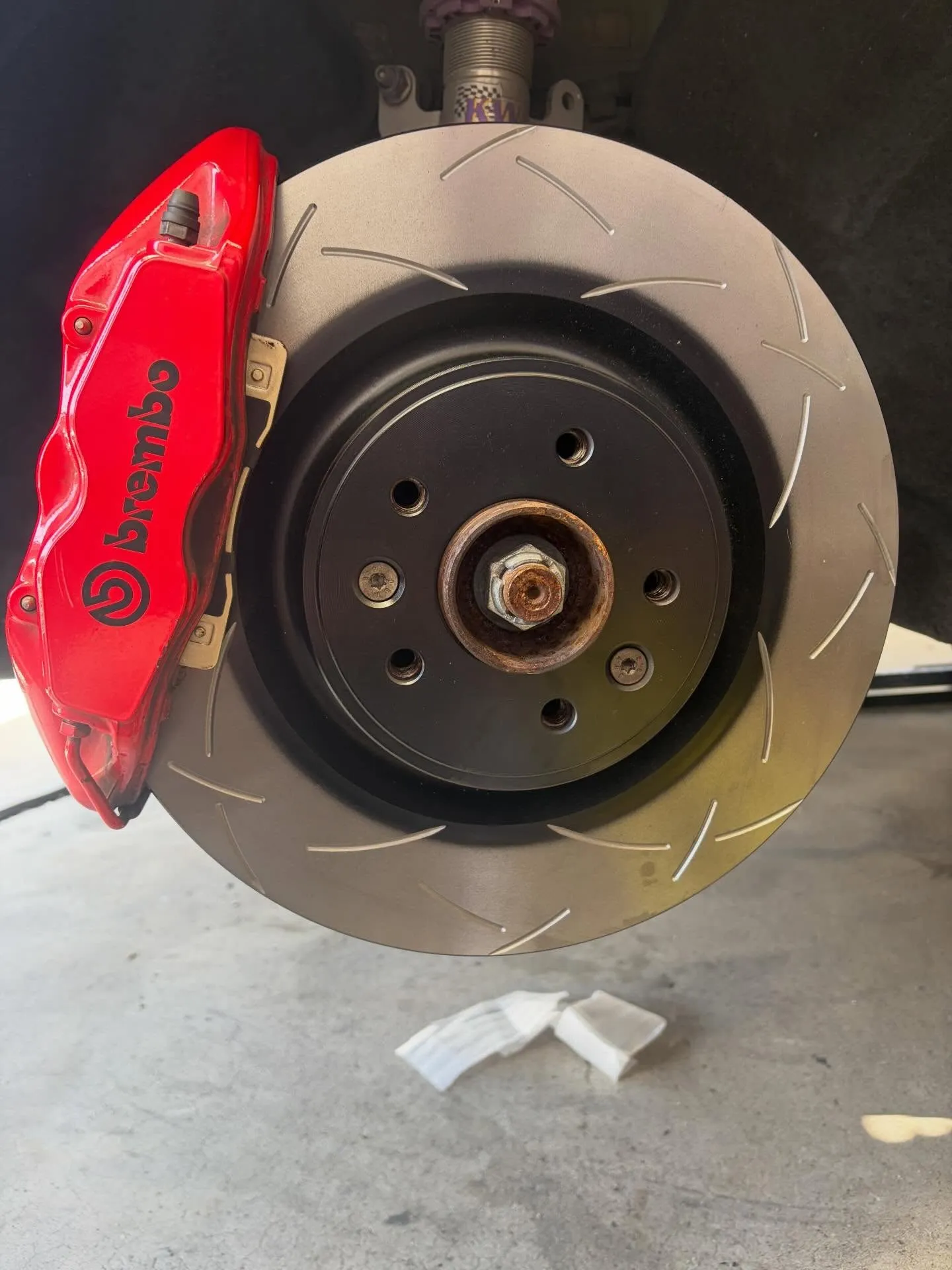 メガーヌ4RS ブレーキローター、パット交換