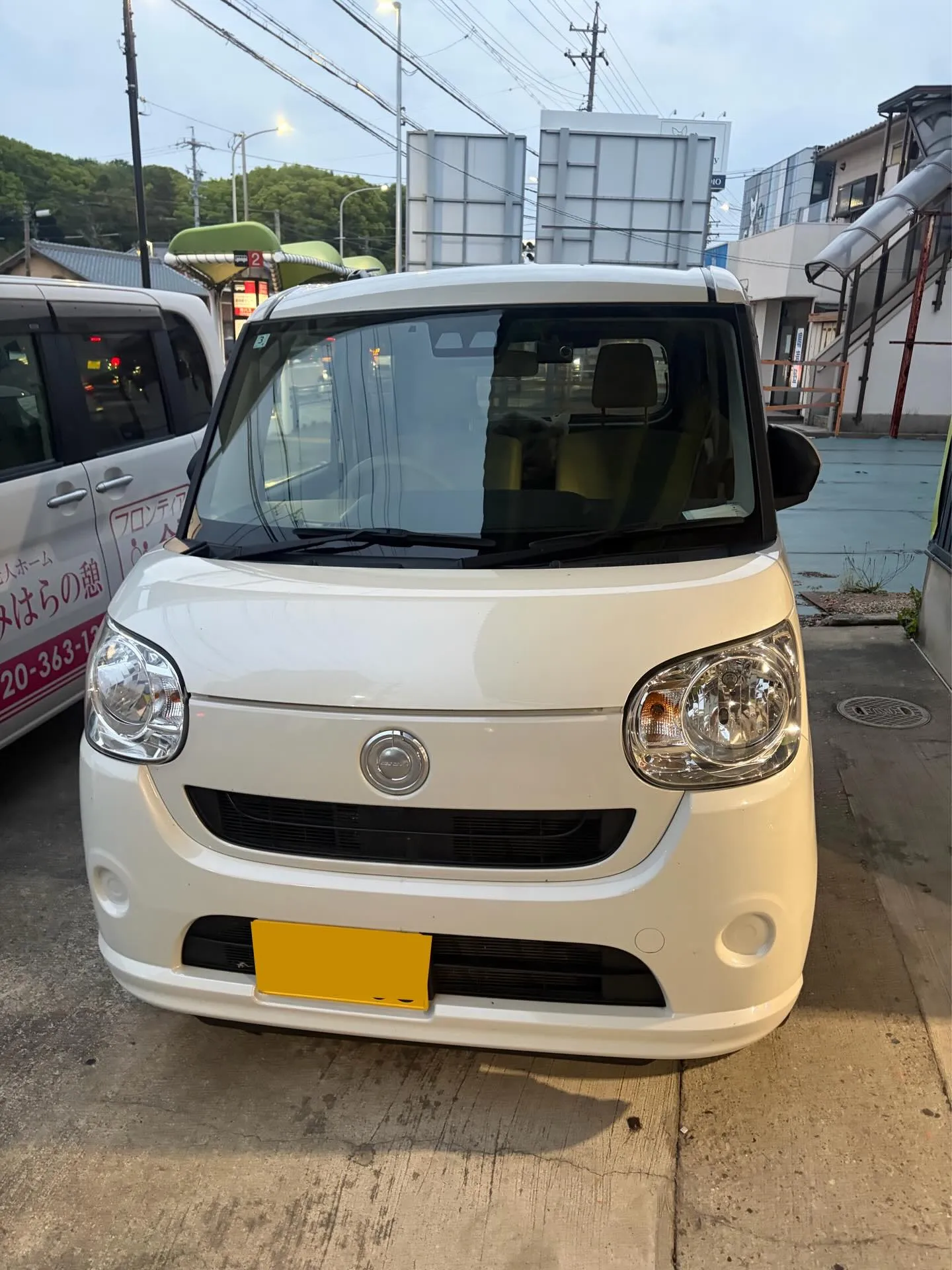 ムーヴキャンバス　エンジンマウント交換