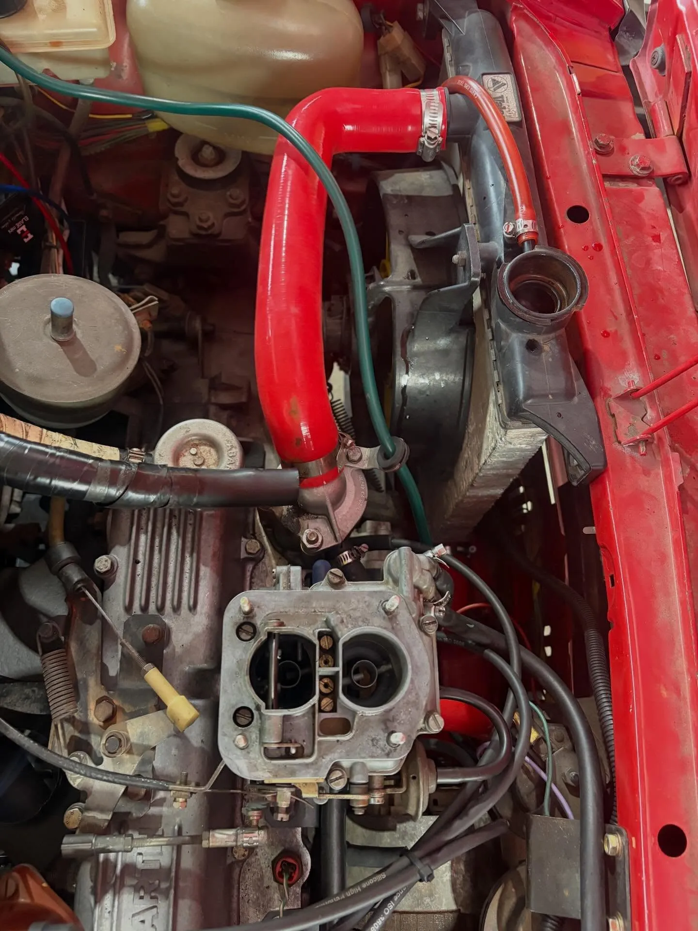 アウトビアンキA112アバルト　クーラント漏れ修理