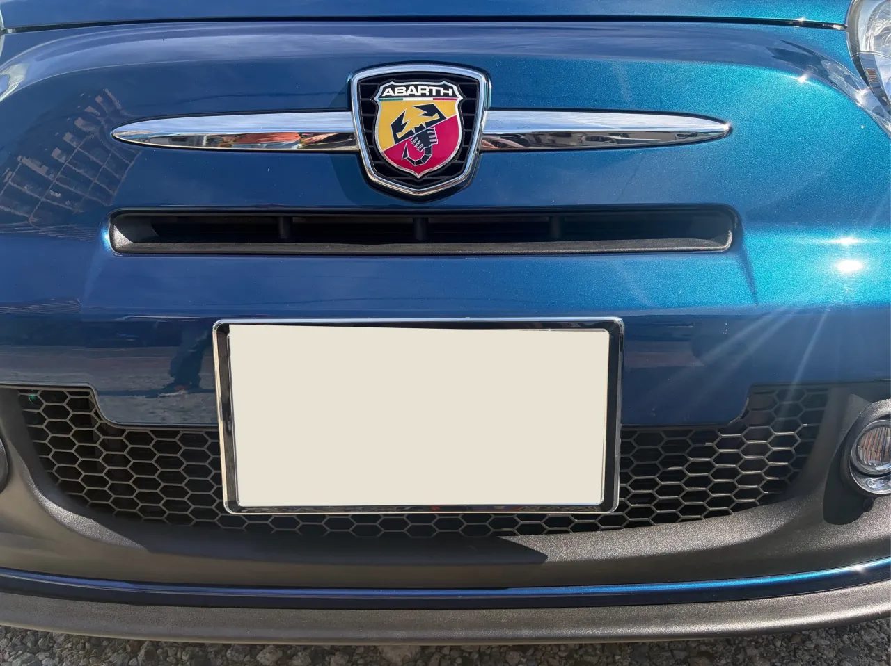 アバルト500C オリジナルナンバーステー