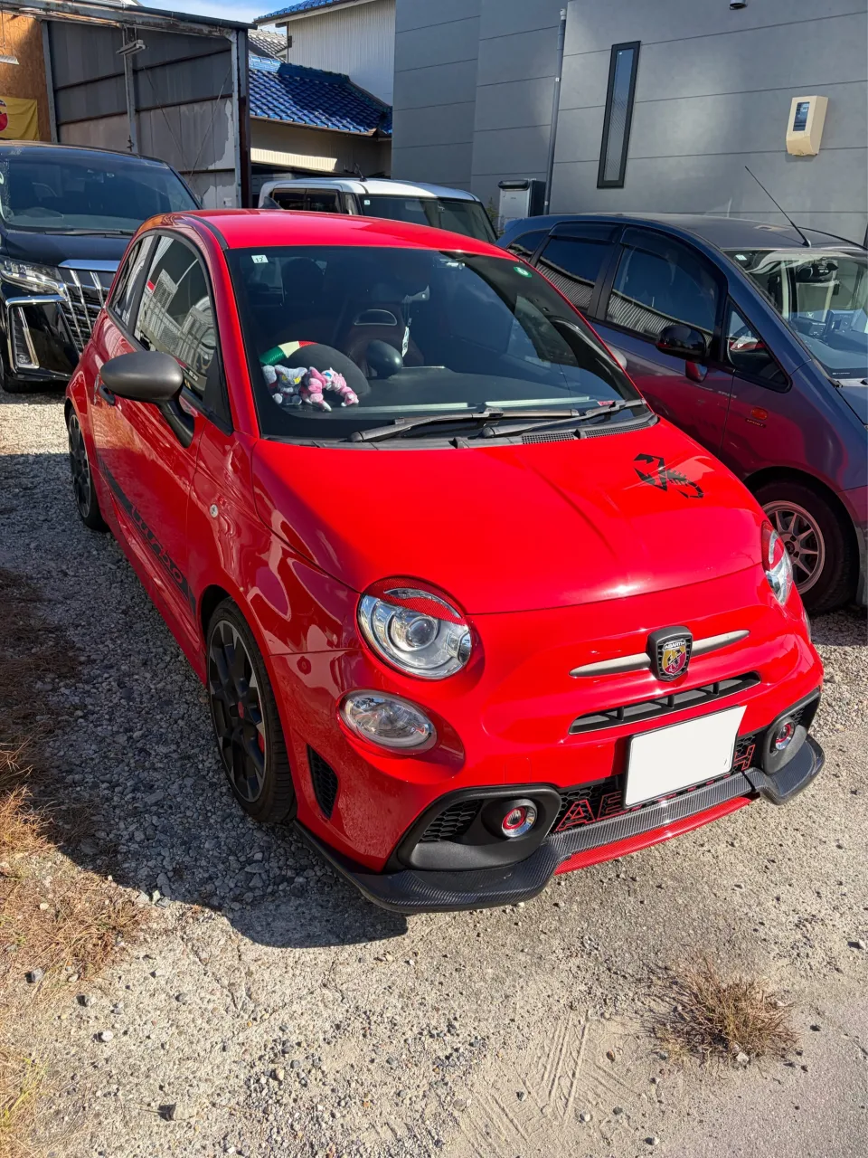アバルト595 足回り異音と車検の相談でご来店と遊びに来てく...